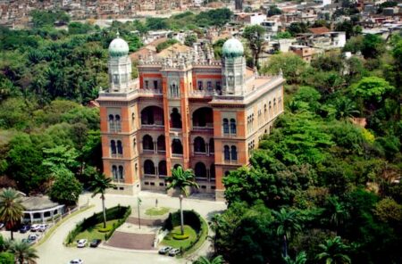 Fiocruz lança seleção para 23 vagas de especialização gratuita em Saúde do Trabalhador e Ecologia Humana