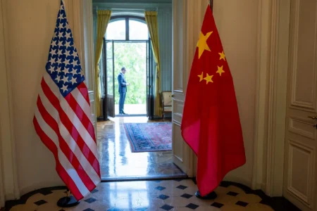 China avisa que reagirá se Washington retomar sobretaxas ligadas ao acordo comercial de fase um