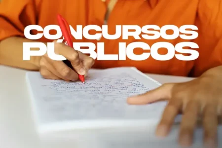 Dois novos concursos públicos oferecem salários de até R$ 12,2 mil; veja detalhes e cronograma